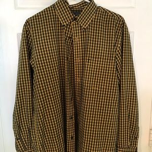 Men’s button down top